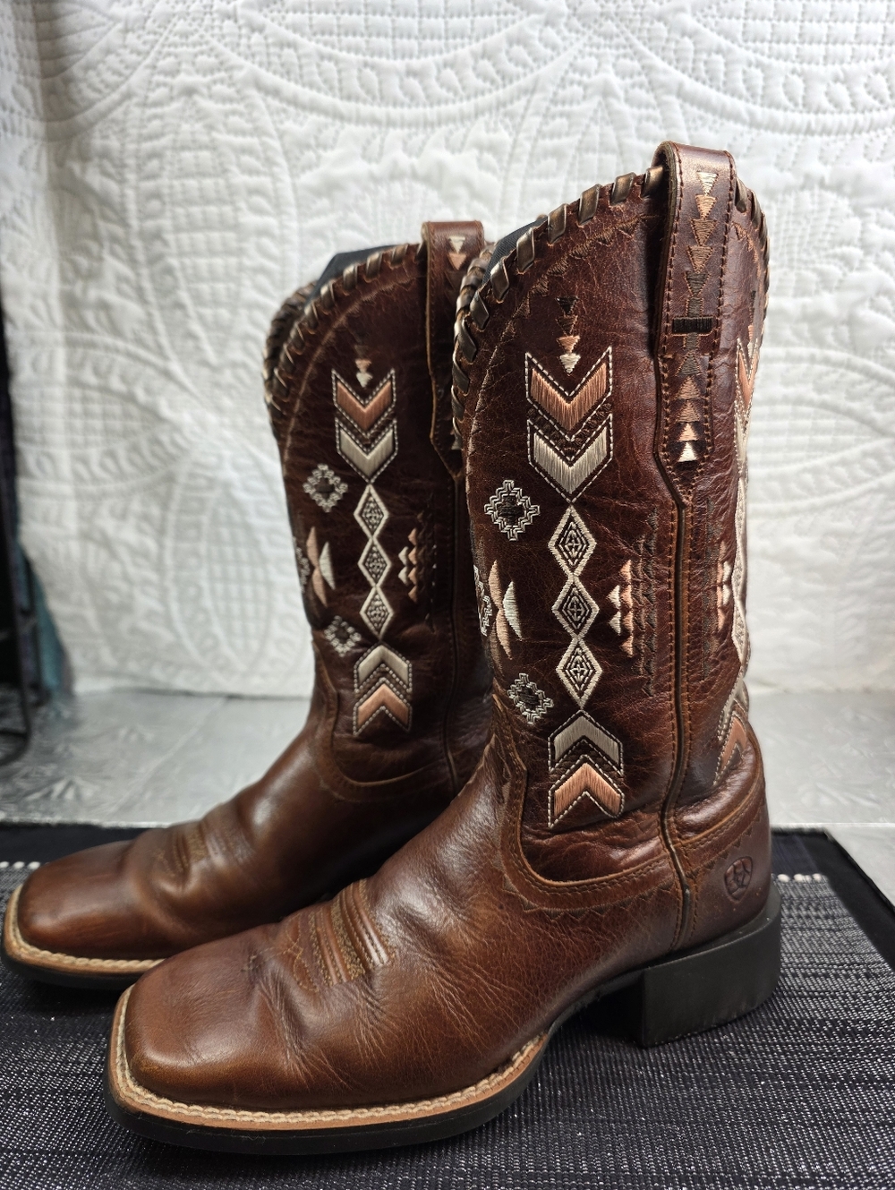 Ariat Round Up Skyler Western Canyon Tan Boots